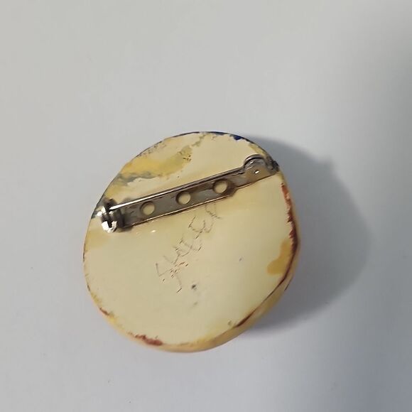 Handcrafted Sheep Brooch - Picture 3 of 5